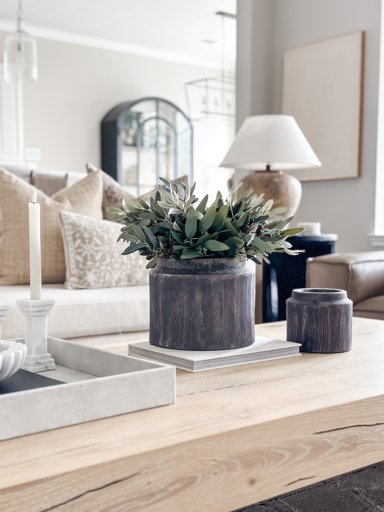 February home decor home. home style home looks home decorations spring spring time faux flowers faux style style guide