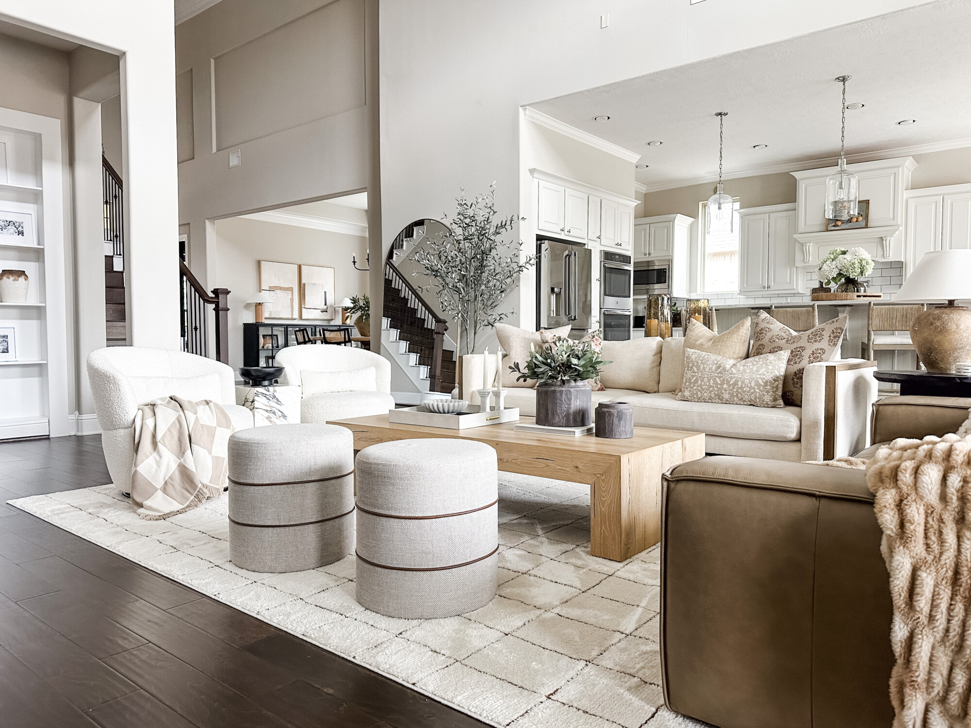 February home decor home. home style home looks home decorations spring spring time faux flowers faux style style guide