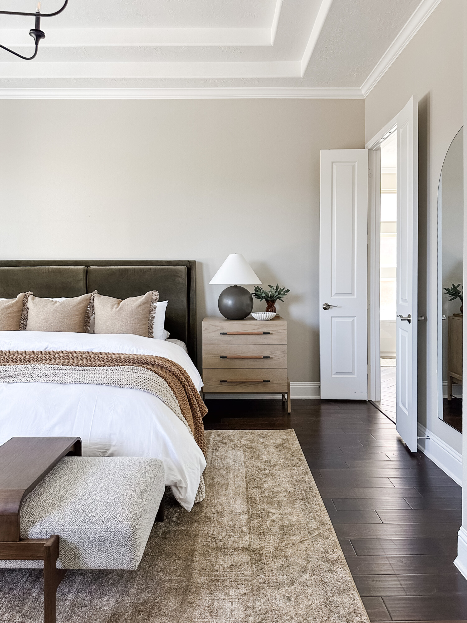 shop my home | memorial day sales edition | modern home, neutral home, sale finds, sale alert, trending sales, bedroom, bedroom styling, bedroom finds,