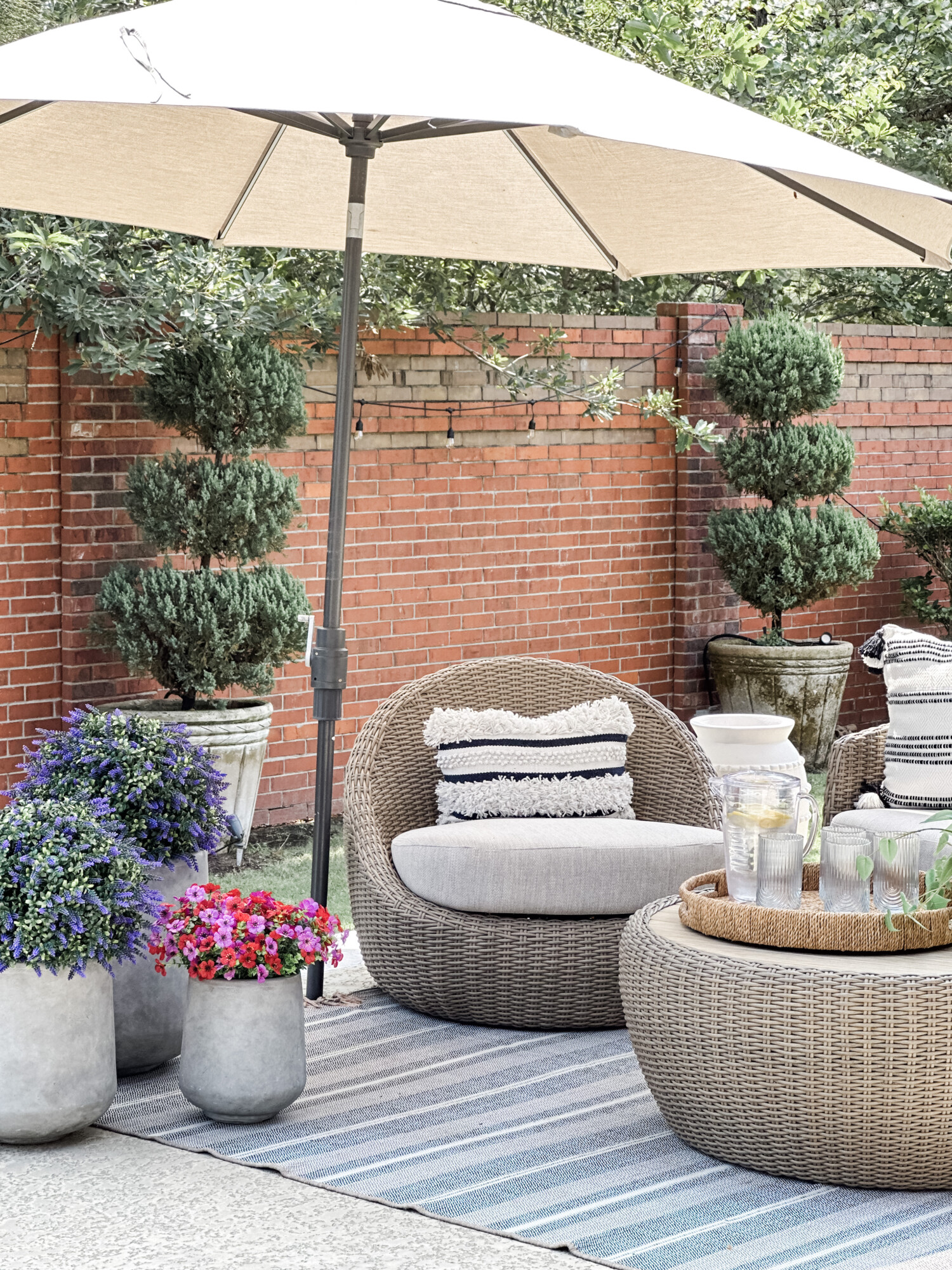summer outdoor entertaining | stylish and practical finds, Summer outdoor entertaining, outdoor decor, patio styling