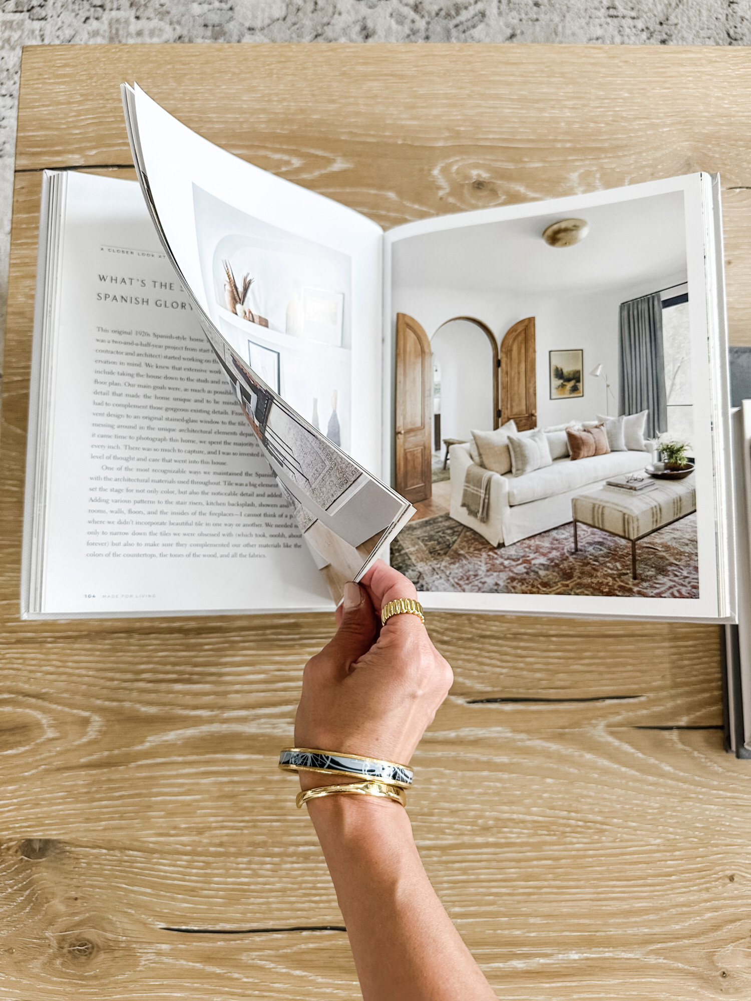 Tips for creating an elevated coffee table | coffee table decor, coffee table, coffee table styling, table decor, table decor styling, table styling, living room, living room decor, living room finds