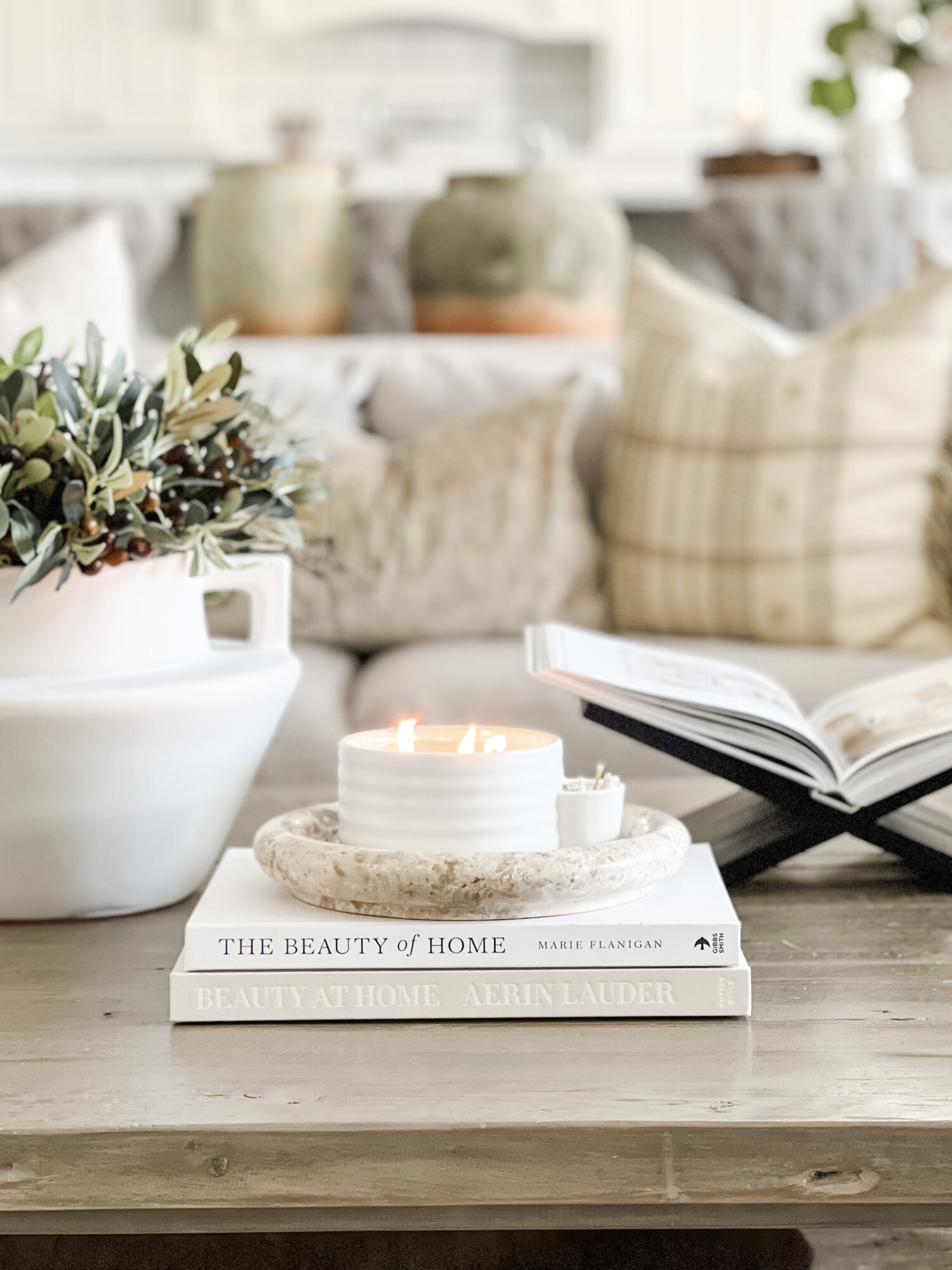 Tips for creating an elevated coffee table | coffee table decor, coffee table, coffee table styling, table decor, table decor styling, table styling, living room, living room decor, living room finds