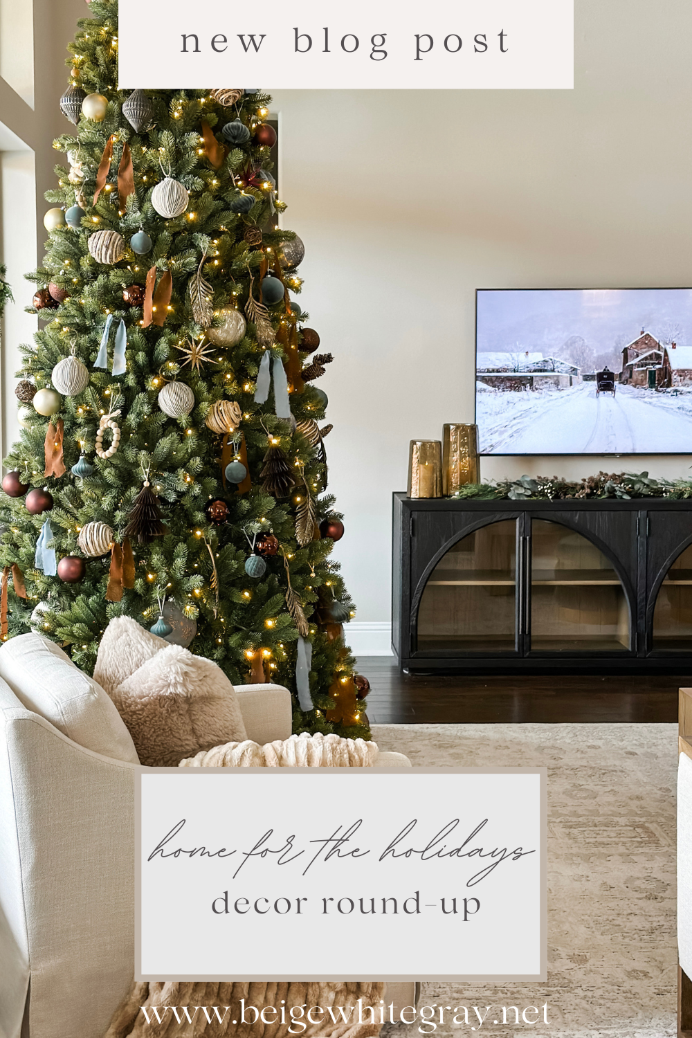 home for the holidays decor round up | holiday, holiday home, holiday home tour, Christmas, Christmas decor, Christmas living room