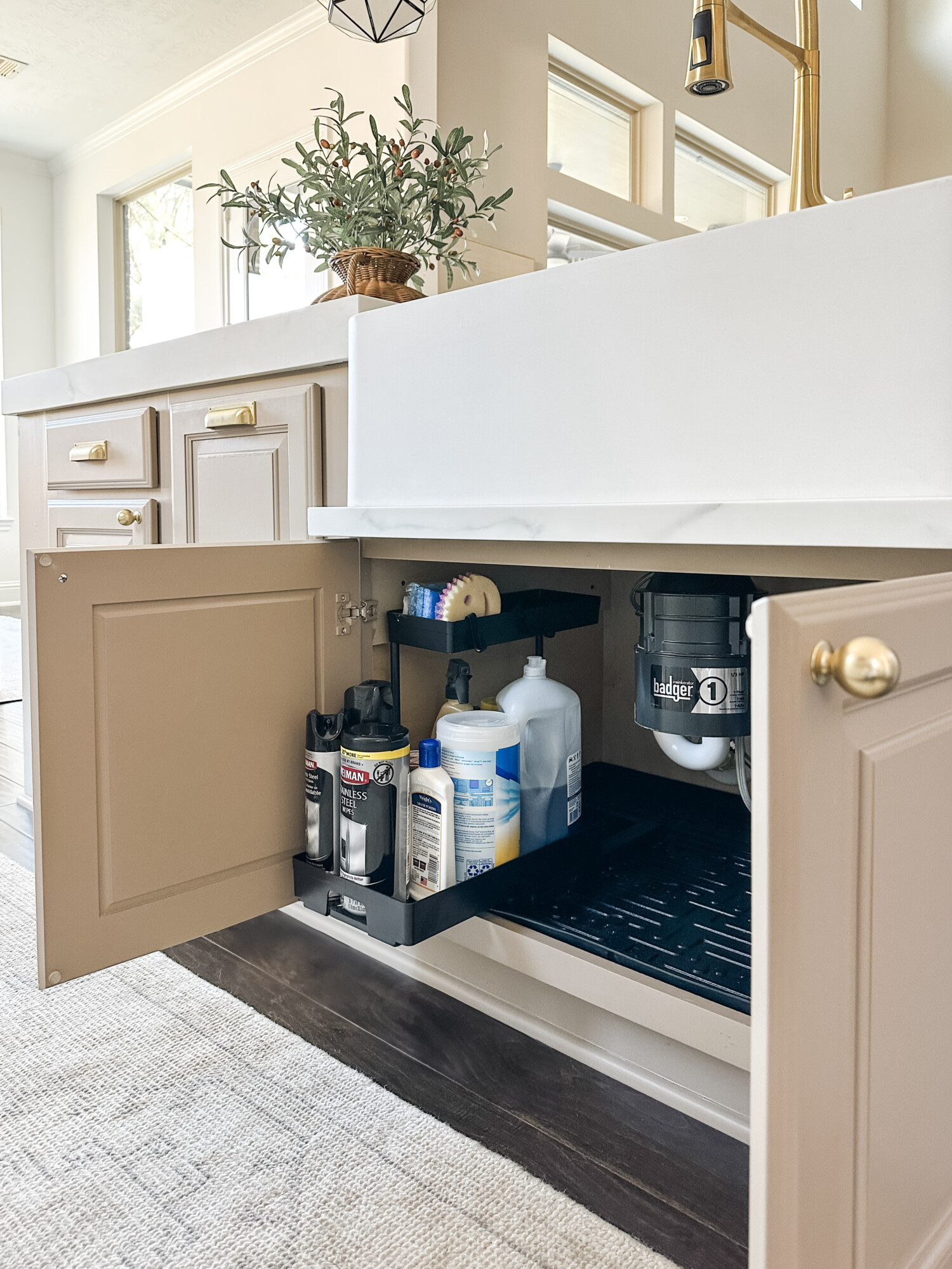 kitchen organization, kitchen essentials, kitchen refresh, kitchen storage, cleaning supplies, sink storage