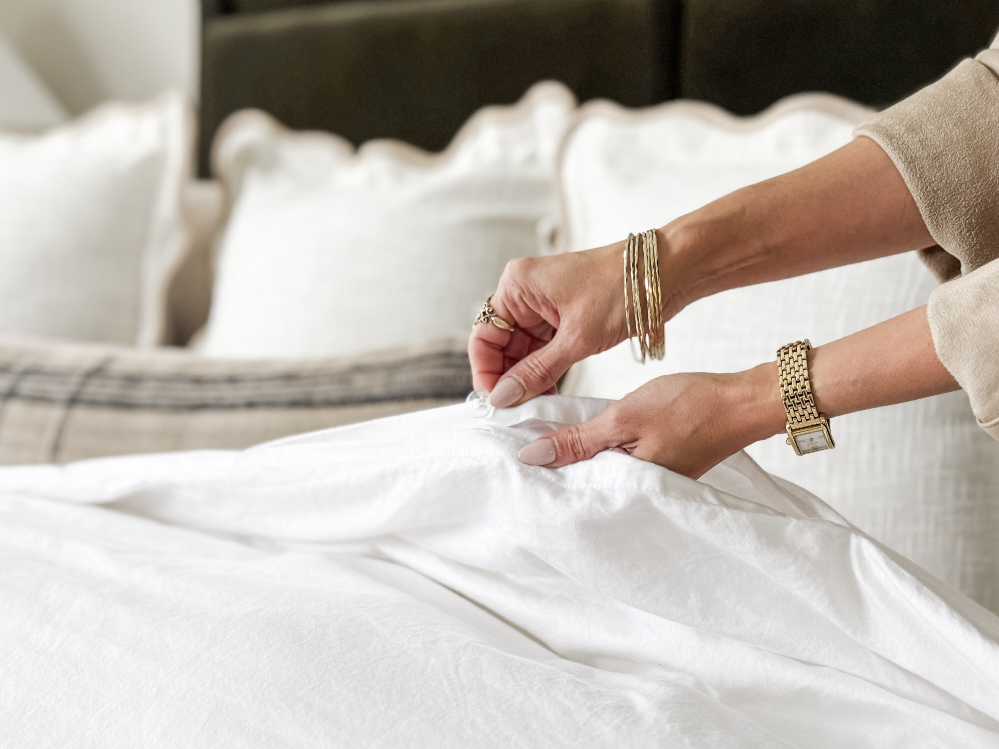 fluffy white duvet cover